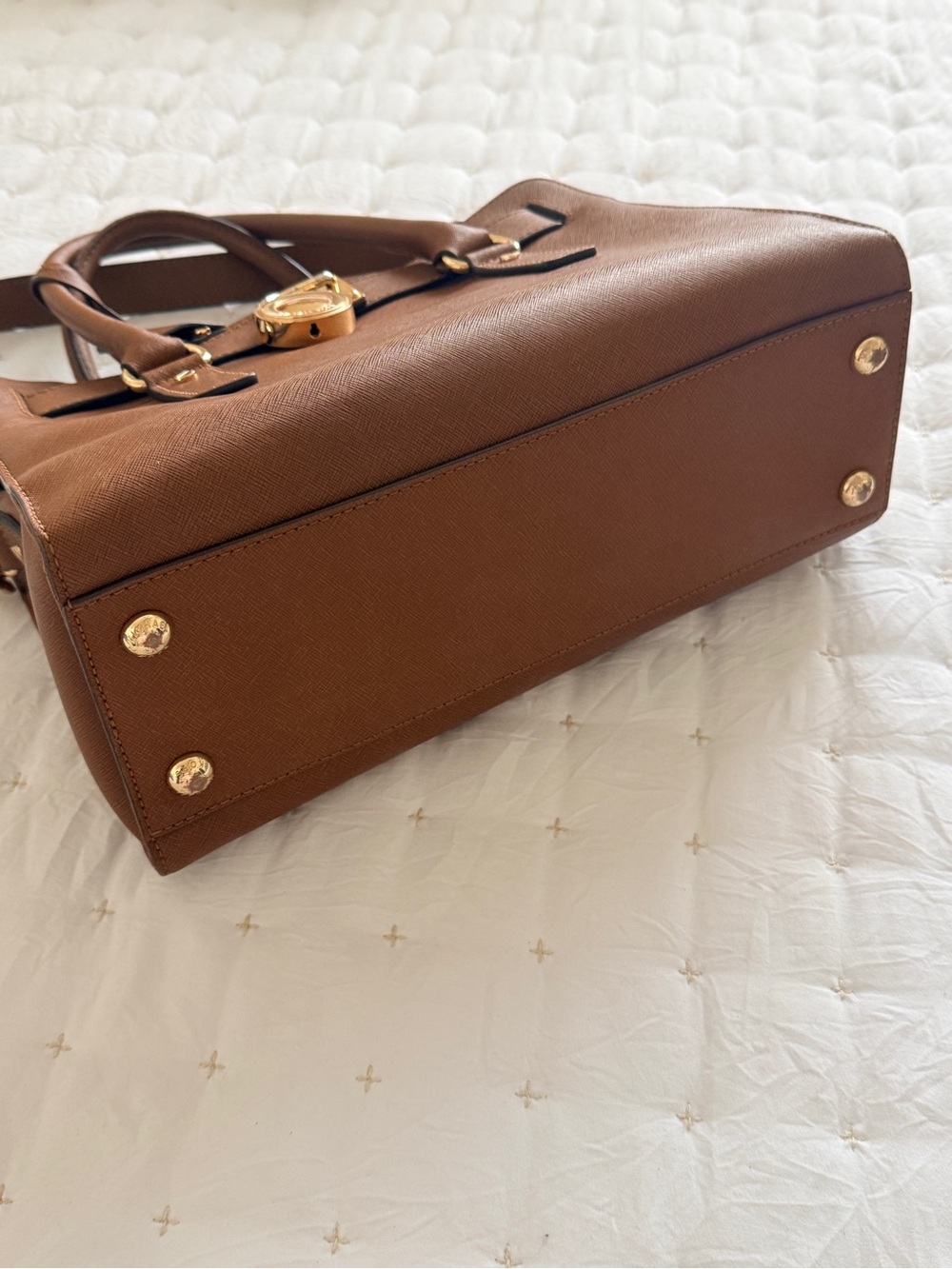 Michael Kors East West Hamilton Saffiano Leather bag - Picture 12 of 12